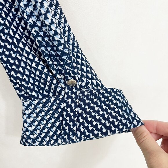 Cocomo Woman Navy Blue & White Geometric Print Jersey Knit Blouse Size 1X - Picture 3 of 7